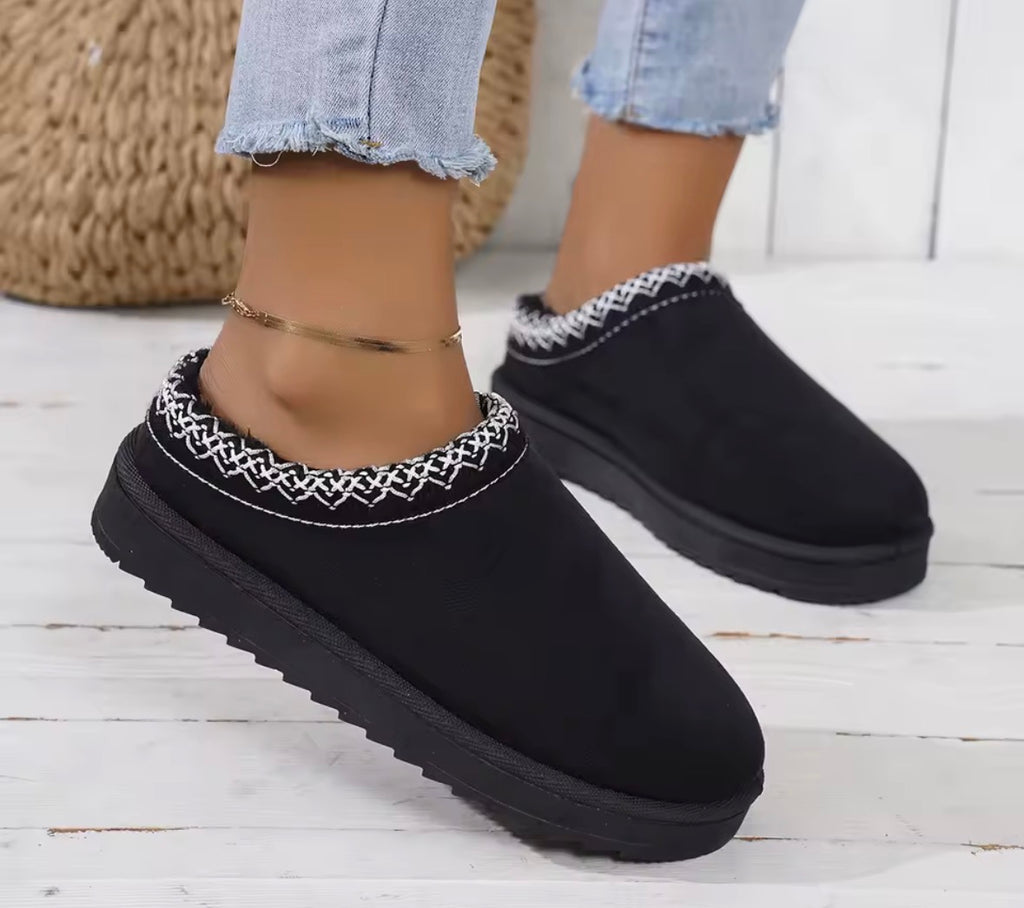 Women’s Slippers