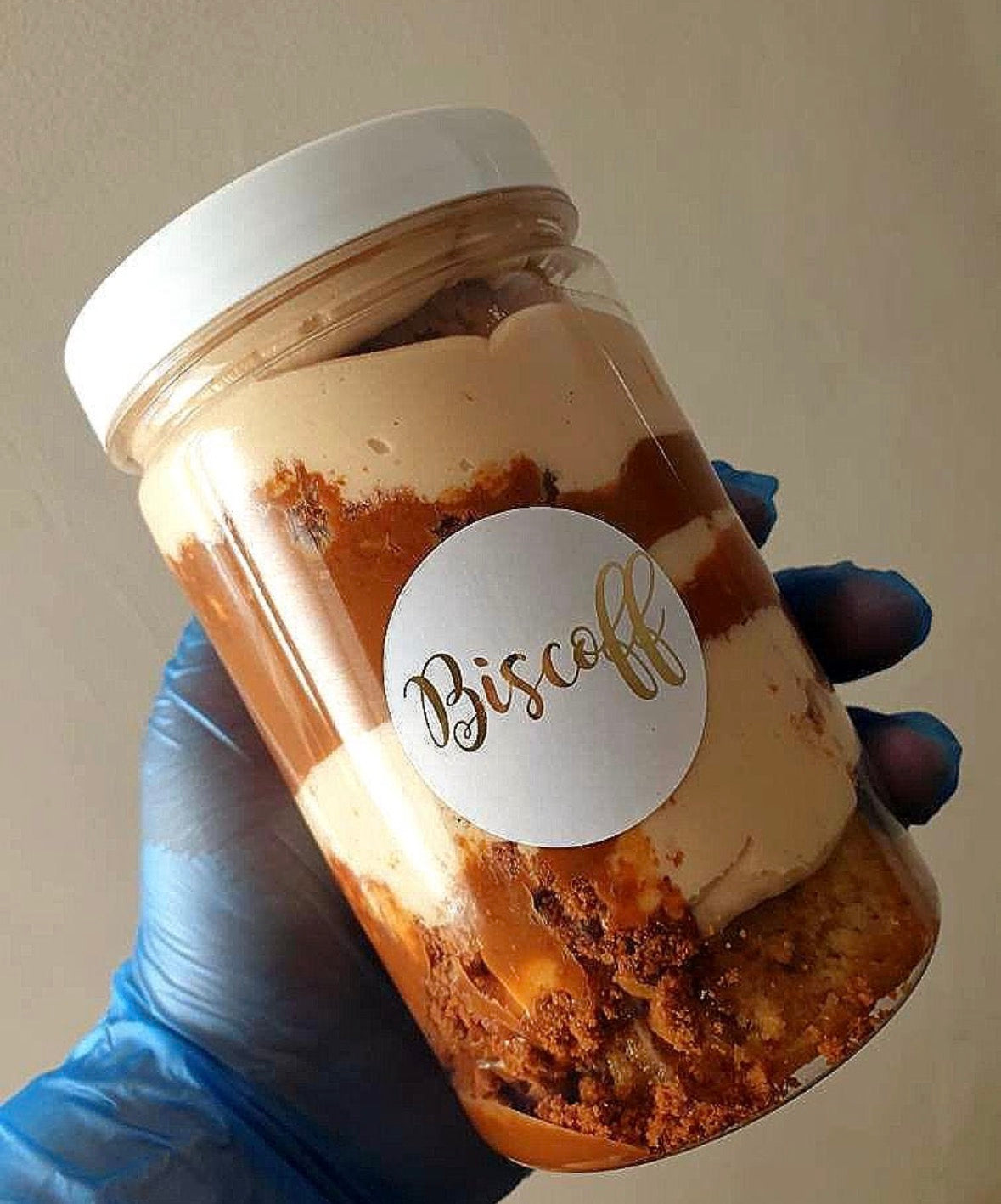 2 Delicious Cake Jars