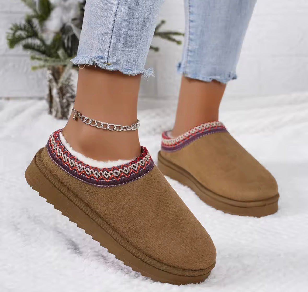 Women’s Slippers