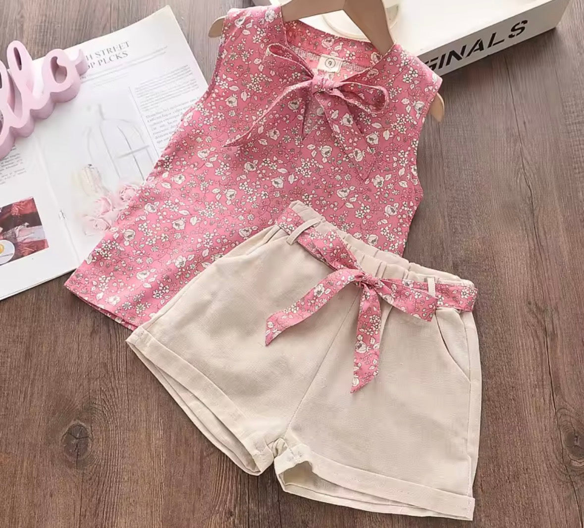 Blouse T-shirt & Shorts