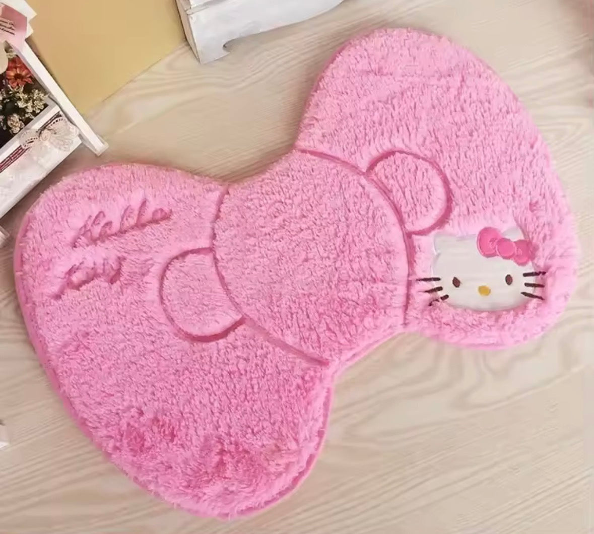 HK Bow Rug 39x56cm
