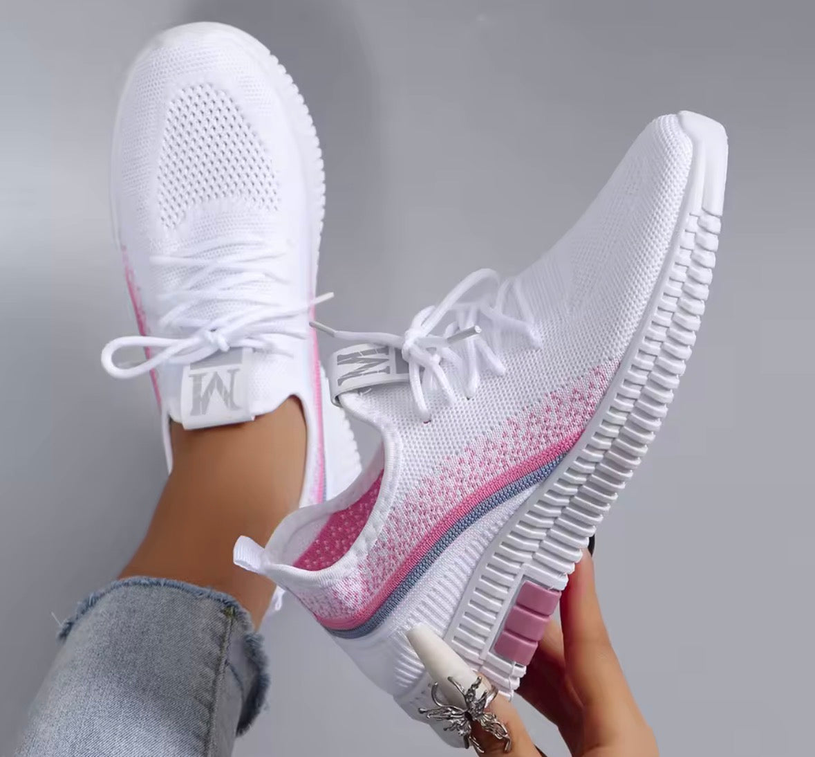 Women's summer breathable trainers