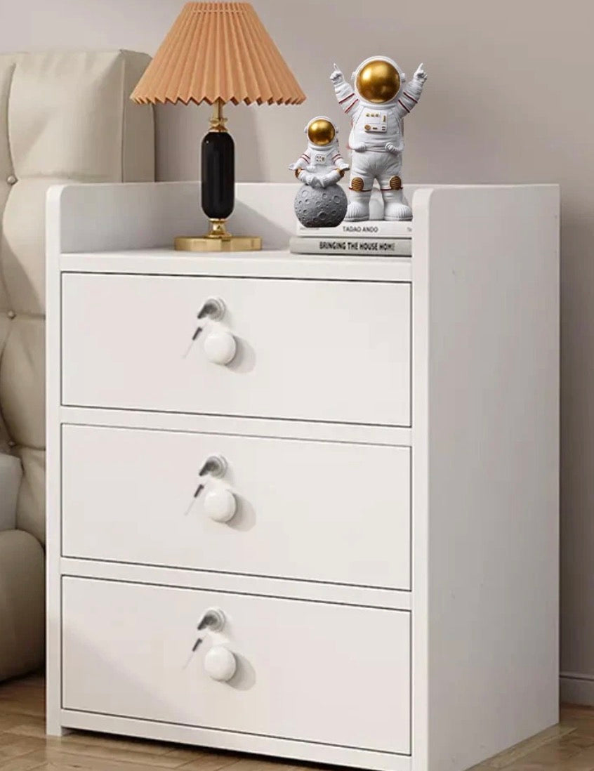 3 Drawer Wooden Bedroom Bedside Cabinet
