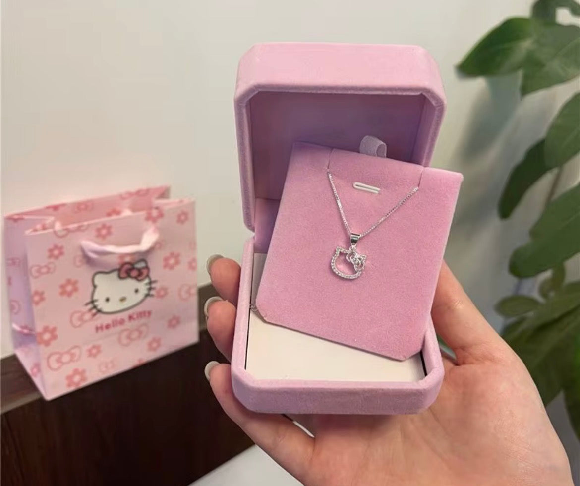 HK Necklace