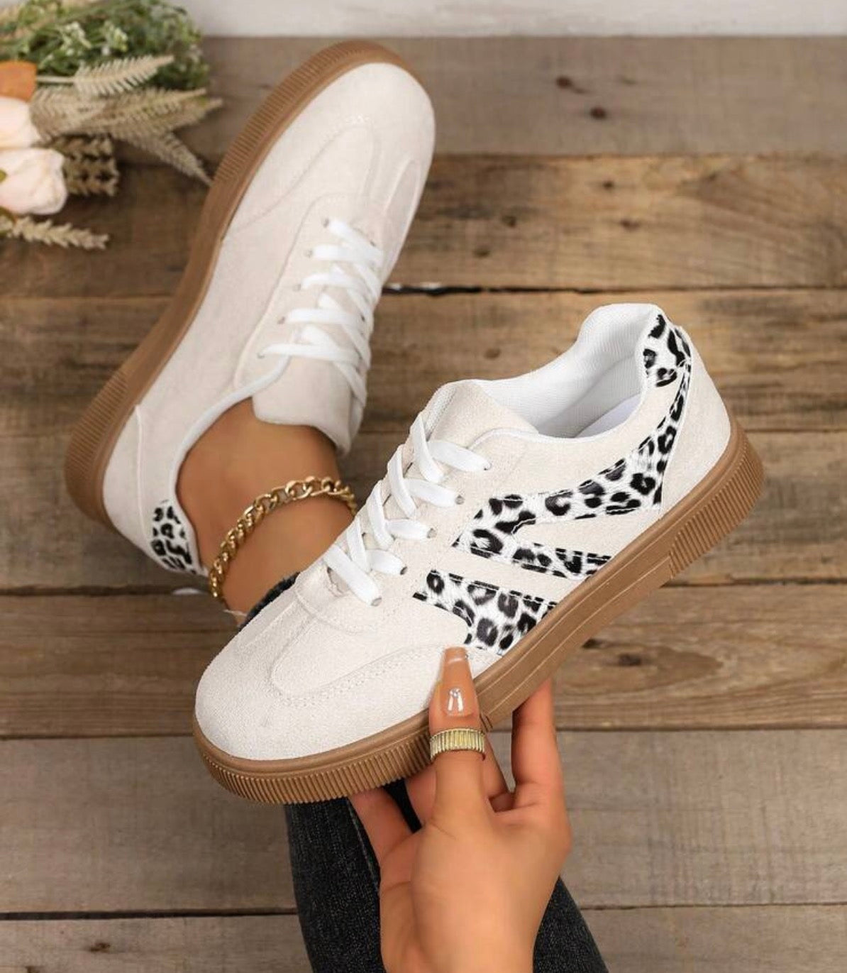 Ladies Trainers