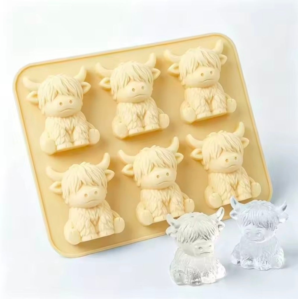 6 Cavity Cute Highland Cow Silicone Ice Cube Mold