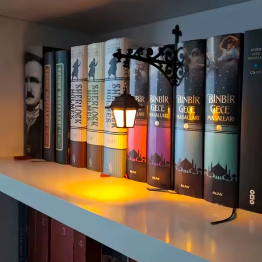 Library Lantern-Decorative Bookshelf Lighting